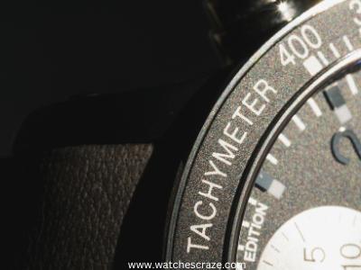 how does a watch tachymeter work